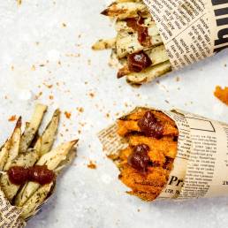 extra-chrumkave-zemiakove-batatove-hranolky-bbq-omacka-gentlejam